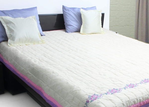 Silk Bedspreads (Cream)